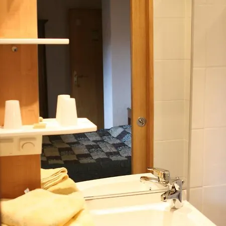 住宿加早餐酒店 胡尔曼尚布勒酒店 3*