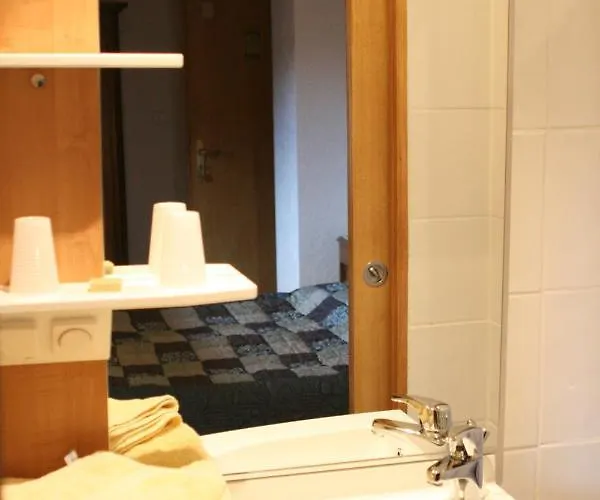 住宿加早餐酒店 胡尔曼尚布勒酒店 3*